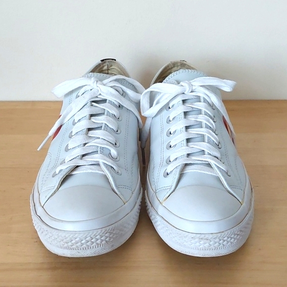 Converse x Comme des Garçons PLAY white leather sneakers - Picture 2 of 16